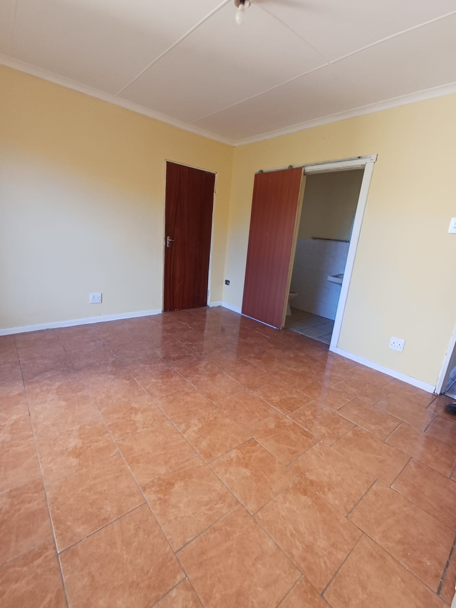 3 Bedroom Property for Sale in Laurie Dashwood Park Eastern Cape
